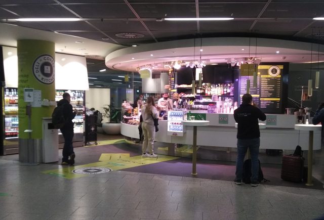 Food stand in Frankfurt airport